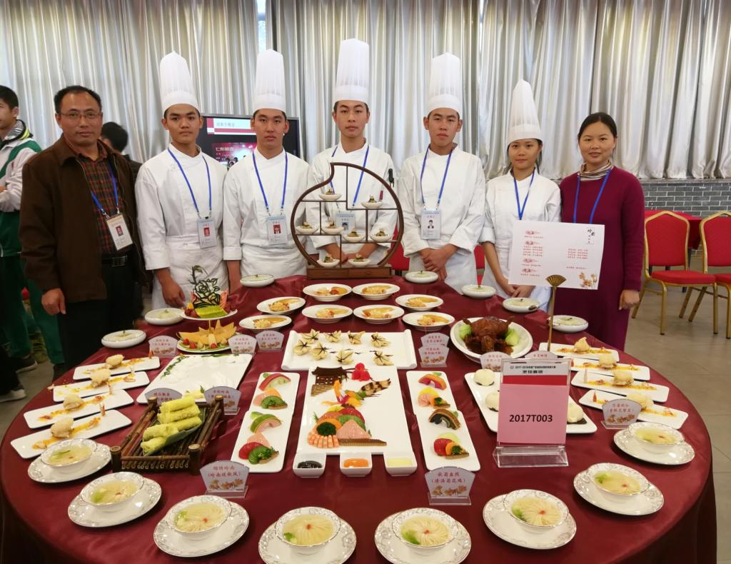 我校学子在2017-2018年度广东省职业院校技能大赛烹饪