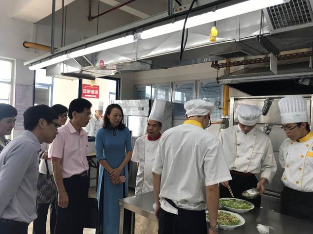 说明: E:\【学校】党建工作\顺德职业技术学院“不忘初心、牢记使命”主题教育\各党总支（直属支部）主题教育情况\新建文件夹\IMG_2586.JPG